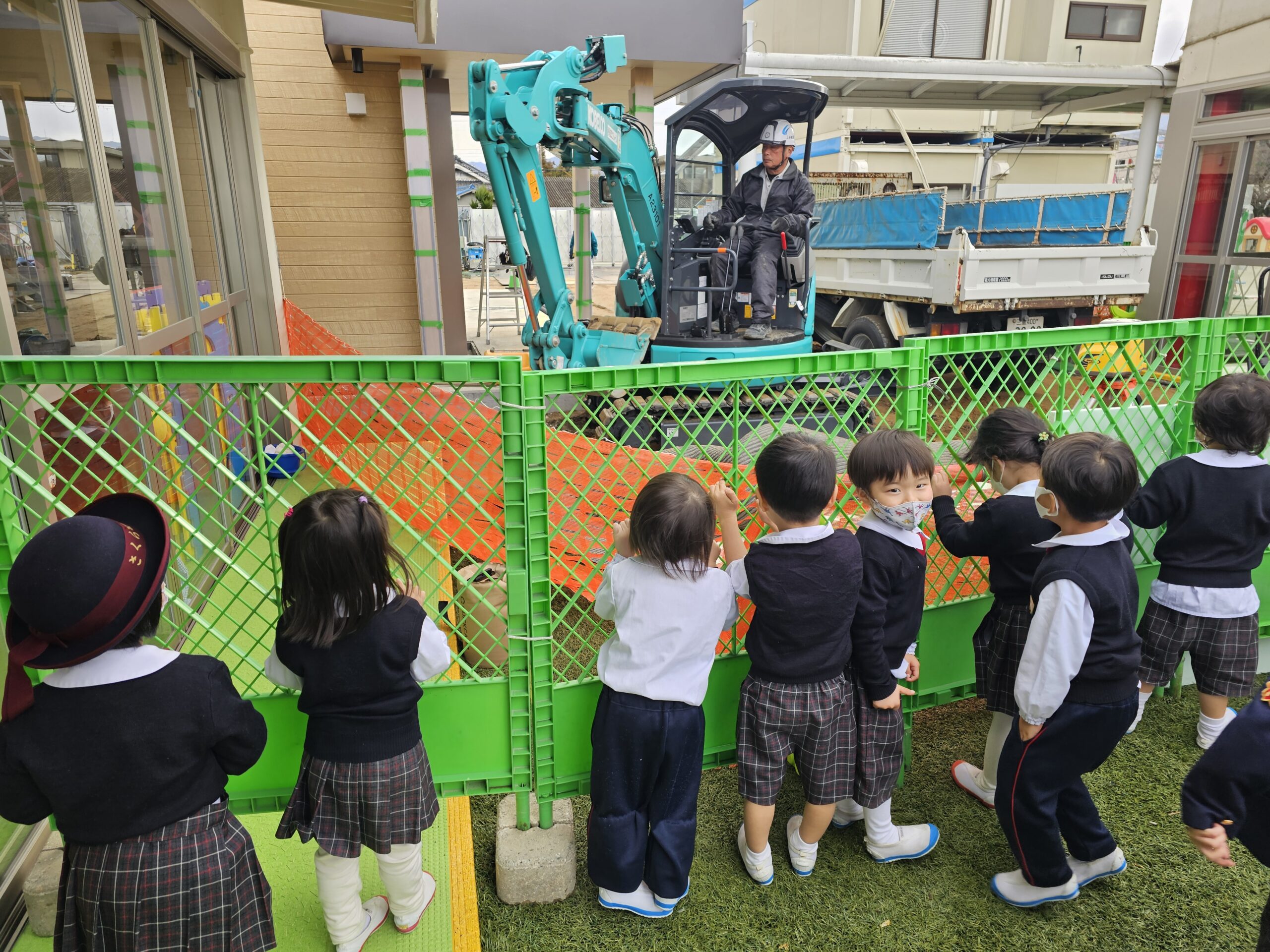 さくら幼稚園の制服一式