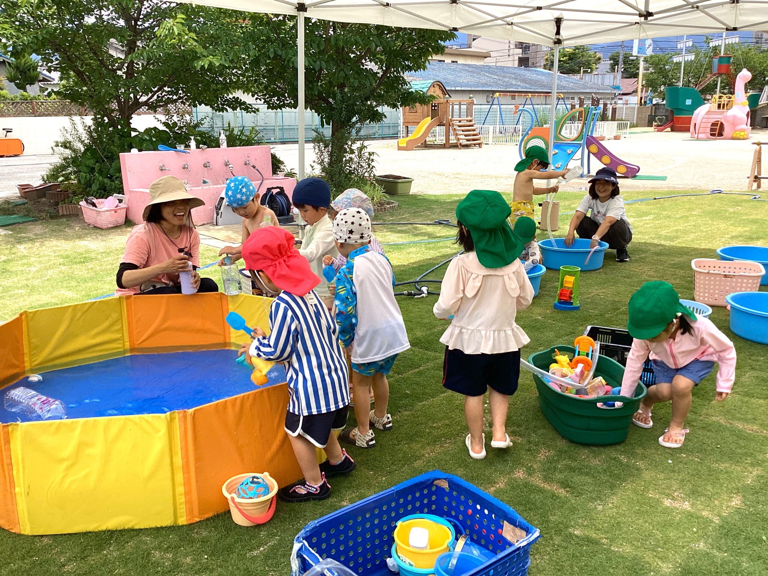 幼稚園 学校法人真観学園 上津役幼稚園 ｜のびのび すくすく わくわく 上津役